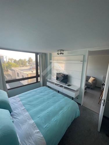 Departamento Amoblado En Venta, Con 1 Dormitorio, Las Condes