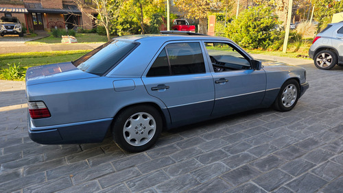 Mercedes Benz 300e 24 Valvulas