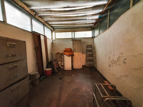 Imagen 25 de 27 de Venta Departamento 3 Ambientes A Refaccionar Con Balcon Corrido Y Patio