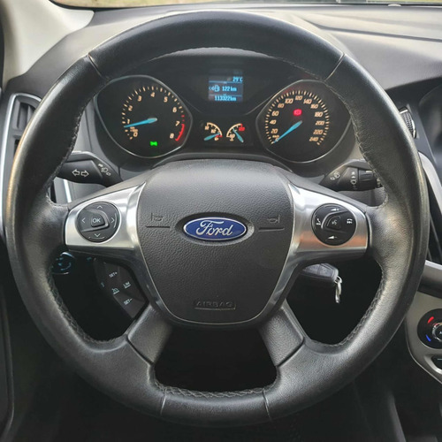 Ford Focus Sedan Se