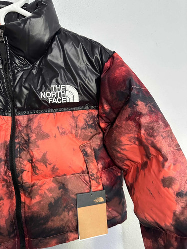Imagen 7 de 9 de The North Face Retro Nuptse 700 Print Cropped