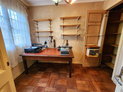 Casa En Venta De 5 Dormitorios En Ñuñoa