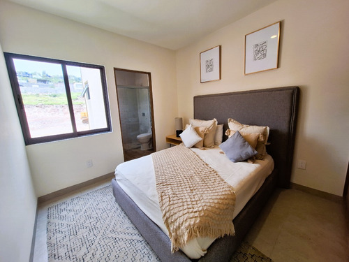 Casa En Venta Mision Schoenstatt Corregidora