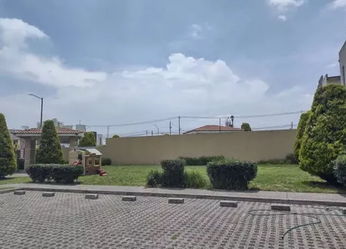 Casa En Venta, Col. San Mateo Otzacatipan, Toluca Lr17