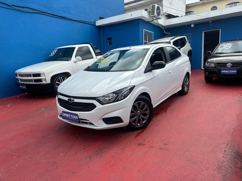 Chevrolet Onix plus Black Editions 1.0 8v FLEX