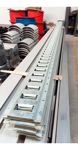Riel Logisticos Tipo E Galvanizados De 10ft (pies)calibre 14
