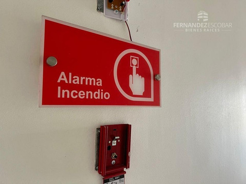 San Felipe - Se Vende Box Centro Medico Integral Aconcagua