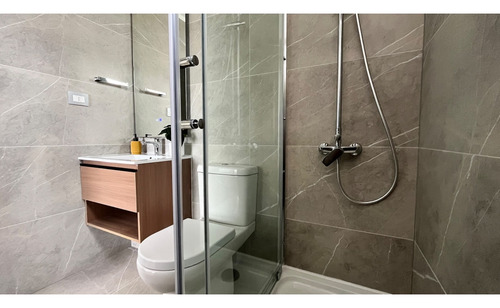 Arriendo Metro Irarrazaval / Jose Domingo Cañas