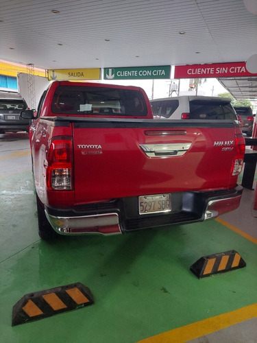 Imagen 3 de 5 de Toyota Hilux Tasa 4x4