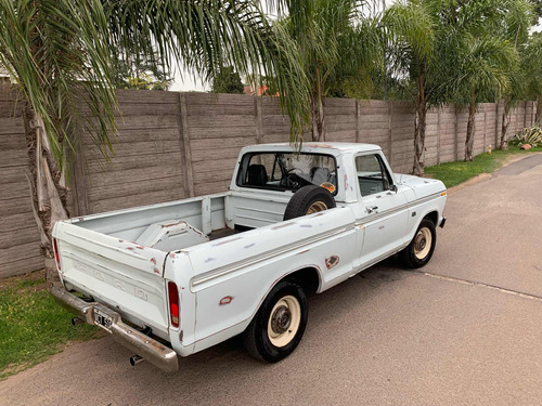 Ford F-100 4.2 V8