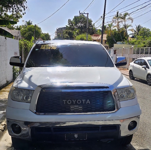 Tundra Platinum 2012, Color Blanco