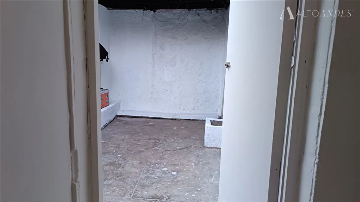 Imagen 4 de 15 de Casa En Venta De 4 Dorm. En Valparaíso Central