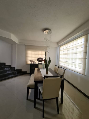 Imagen 25 de 28 de Cómoda Casa De Dos Plantas En Loma Linda, Sector Las Peonías, Puerto Ordaz