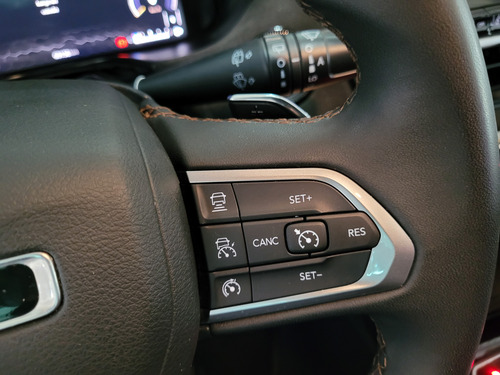Jeep Commander 1.3 Longitude Turbo Flex Aut. (t270) 5p