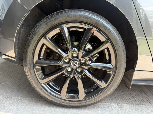 Mazda Mazda 3 2.5T Signature Hatchback At