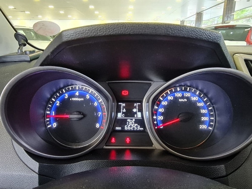 Imagem 4 de 6 de Hyundai Hb20s 1.6 Comfort