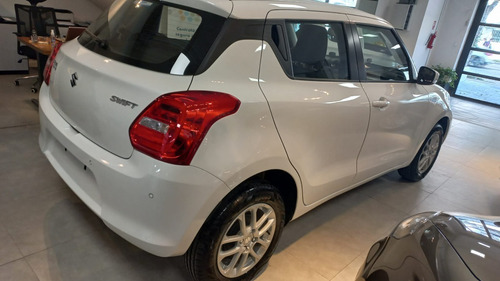 Imagen 7 de 19 de Suzuki Swift Gl Reserve Hoy! Permuto Financio 100%