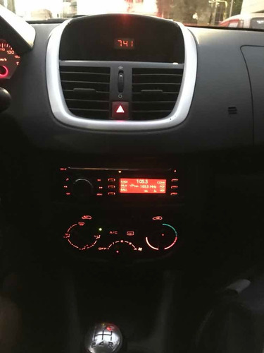 Peugeot 207 2016 1.4 Allure 75cv