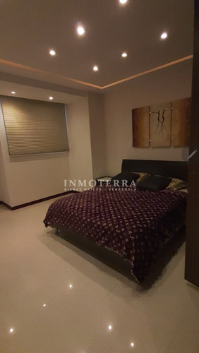 Imagen 12 de 18 de La Trigaleña Apartamento 140 Mts Pozo 3 Puestos 04144238867