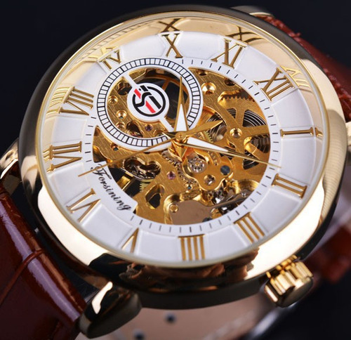 Reloj Mecánico Black Shell Black Face Silver Word