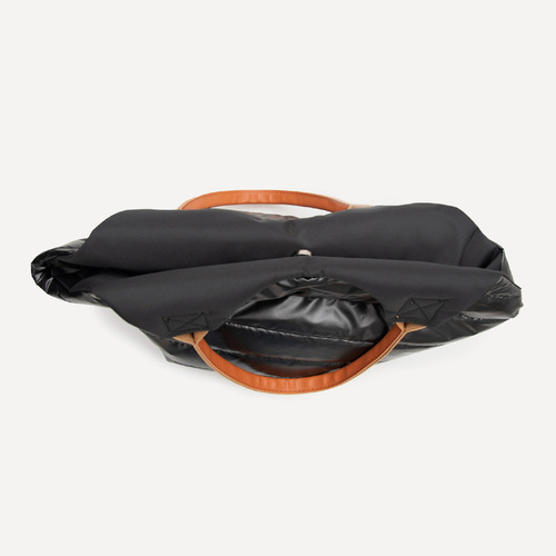 Tote Alcorta Negro