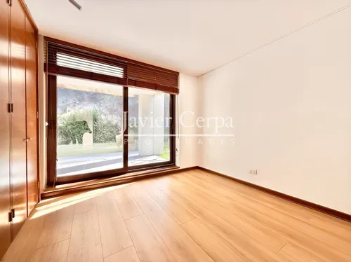 Departamento Primer Piso Con Jardin