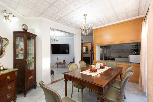 Venta Casa 3 Amb Pileta Moreno Centro Apto Credito