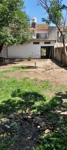 Venta Local Con Depto 3 Ambientes Monte Grande
