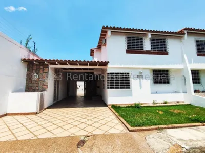 Casa en alquiler