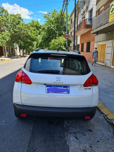 Peugeot 2008 Feline In Concert Thp Tiptronic