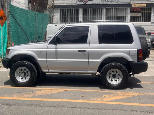 Montero Hardtop 2.4 Coupe