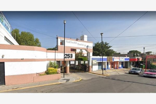 Imagen 1 de 14 de Departamento En Exclusiva Zona Camino A La Cantera 253
