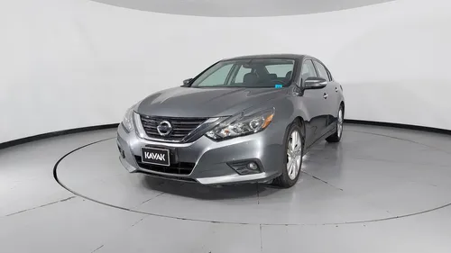 Nissan Altima 3.5 Exclusive Cvt