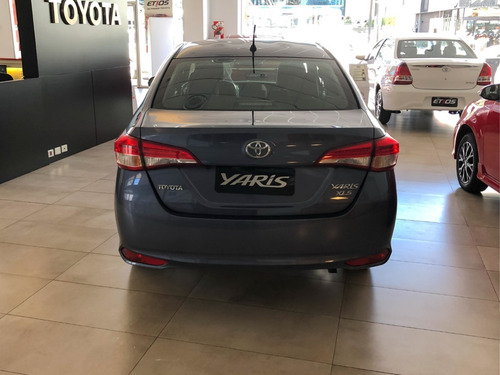 Imagen 12 de 18 de Toyota Yaris 4p Xls Cvt My 2022 Reserva De Cupo Mr