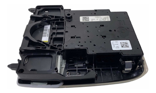 Imagem 6 de 6 de Lanterna Luz Do Teto Dianteira Bmw 320i 2015