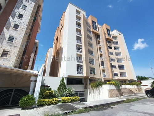 Amoblado Apartamento En Venta En Avenida Fuerzas Aéreas En Edificio Nuevo 24-4426 Holder