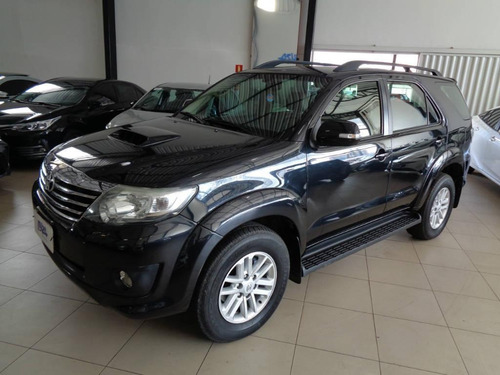 Toyota Hilux Sw4 3.o Srv 4x4 Aut.