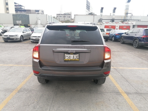 Imagen 4 de 9 de Jeep Compass 2016 2.4 Litude 4x2 At