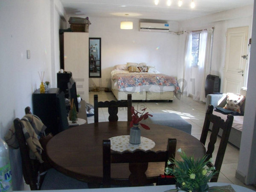 Imagen 26 de 30 de Venta Casa Multifamiliar 3 Dormitorios Garage Patio Parrilla Luminoso