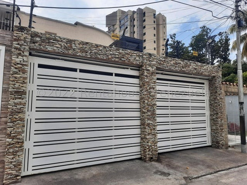 Rentahouse Vende Casa En La Soledad Maracay 23-7357 Wjo