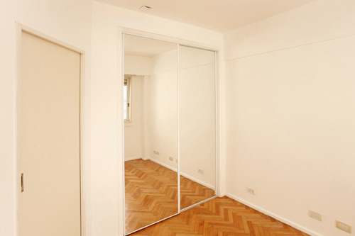 Venta Departamento 2 Amb Super Luminoso Con Balcon