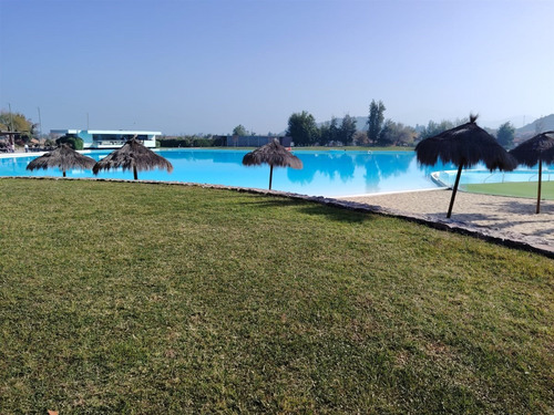 Casa En Venta Con Acceso A Laguna Artificial