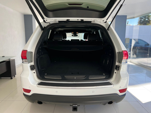 Jeep Grand Cherokee 3.6 Limited Lujo 4X2 At