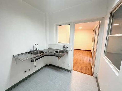 Lo Arcaya Clinica Estetica (82823)