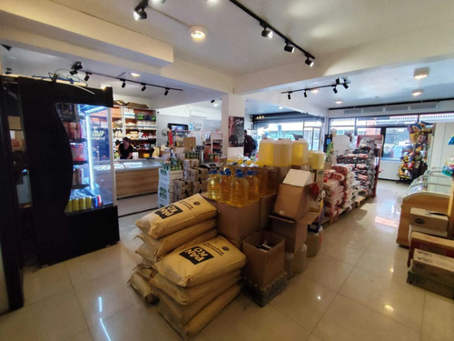 Local Comercial En Pleno Centro De Curicó (94184)