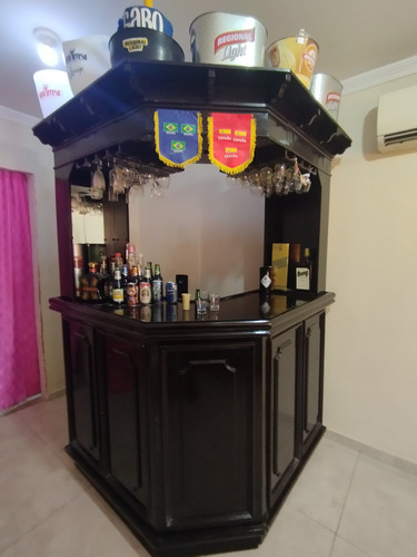 Bar Para Casa En Roble Puro. Elegante