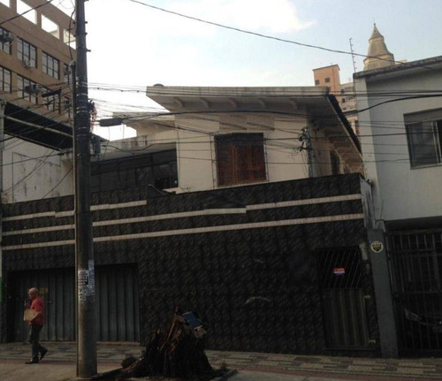 Casa Com 8 Quartos No Bairro Barro Preto - 1956