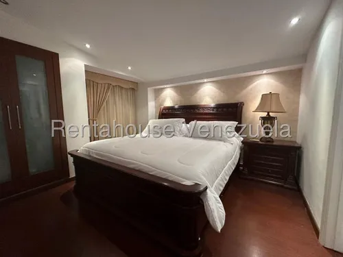 Casas En Venta Mls #25-9502