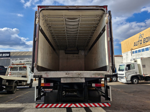 Mb 1620 Eletronico Bau Refigerado Com Gancheiro