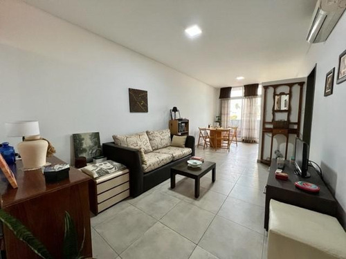 Imagen 5 de 9 de Departamento De Dos Ambientes Al Frente! - Saavedra